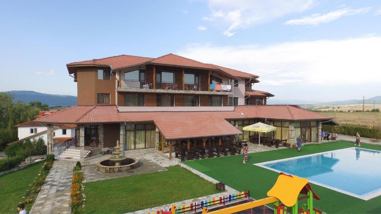 Maribel Spa Hotel Koprilova Ngoại thất bức ảnh