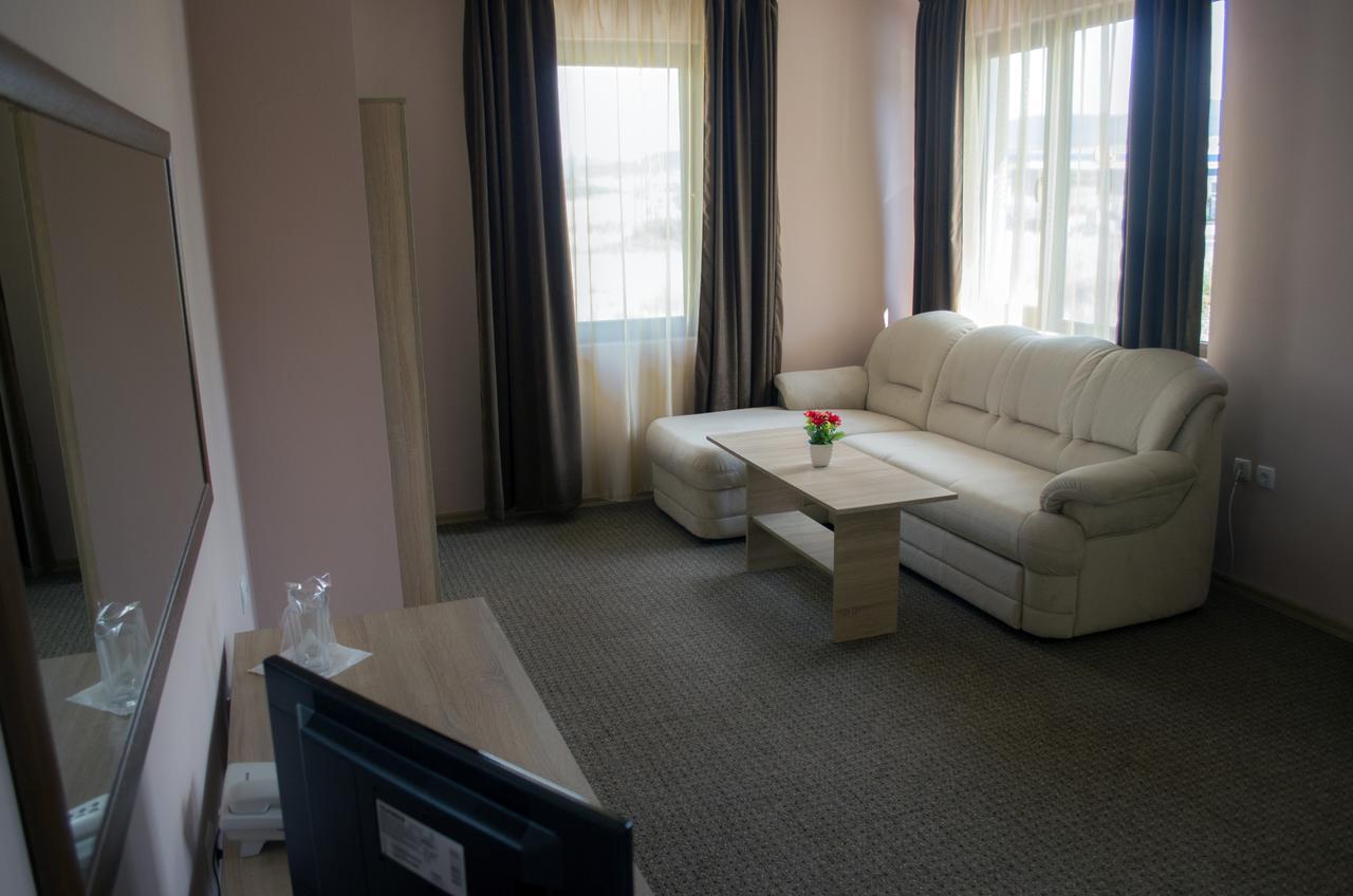 Maribel Spa Hotel Koprilova Ngoại thất bức ảnh