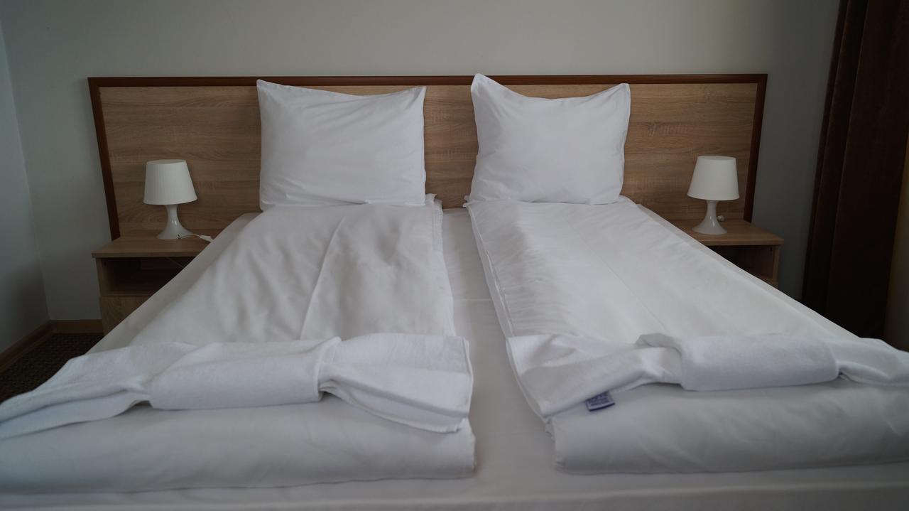 Maribel Spa Hotel Koprilova Ngoại thất bức ảnh